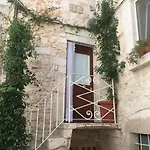 Nyaraló Lovely Stone House Puglia *