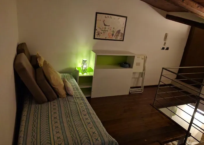 別荘 Lovely Stone House Puglia コンヴェルサーノ